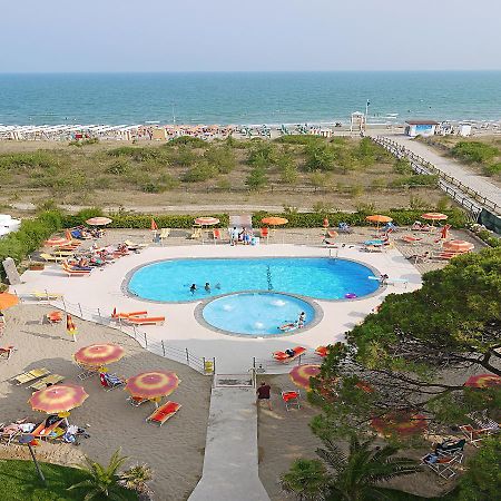 ليدو دي يسولو Hotel Bertha Fronte Mare المظهر الخارجي الصورة